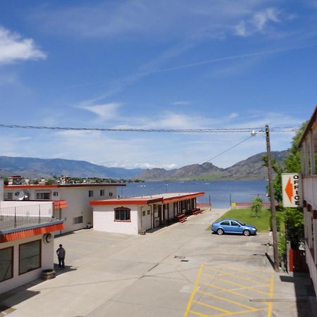 Spanish Fiesta Resort Osoyoos Exteriör bild